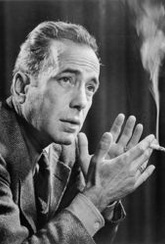Режиссер и АктерХэмфри Богарт (Humphrey Bogart)Фото